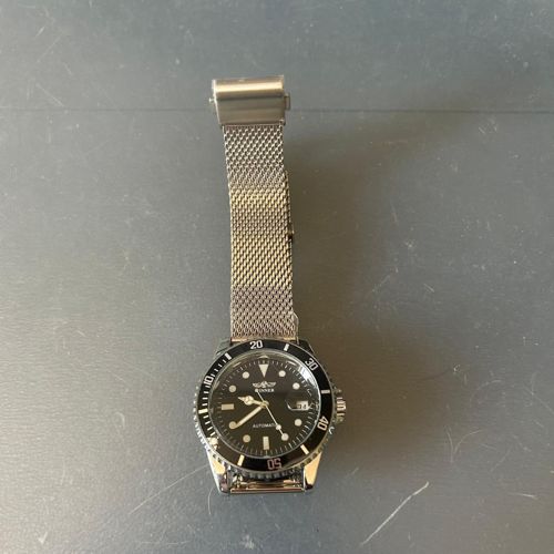 Foto original del reloj Vergio, hecha con el móvil